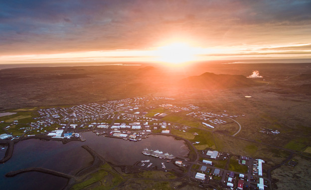 איסלנד מרחפן (צילום: Jakub Polomski)