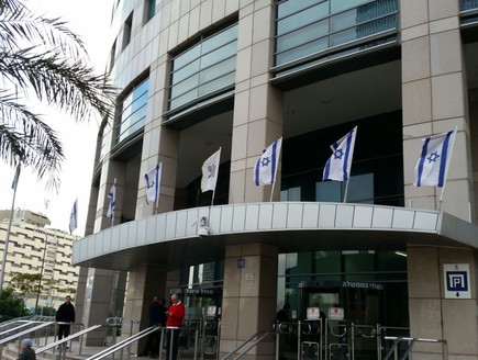 משרדי הממשלה בתל אביב (צילום: אביב חופי)