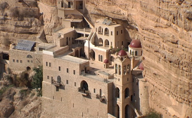 הצצה לעולמם של הנזירים במדבר יהודה (צילום: חדשות 2)