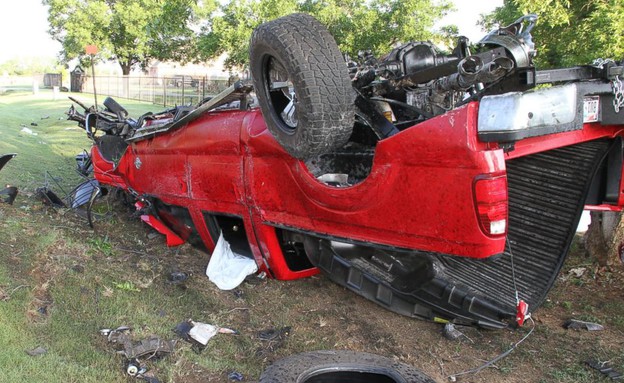 הרכב של איתן שהתרסק (צילום:  Tarrant County Sheriff's Office)