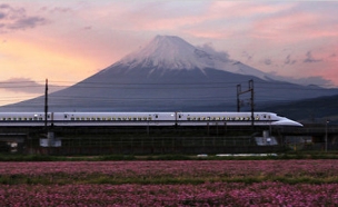 רכבת ביפן (צילום: האתר הרשמי)