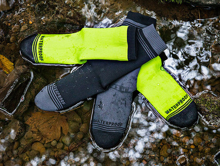 גרביים חסיני מים (צילום: מתוך אמאזון)