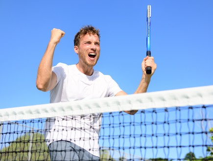 שחקן טניס (צילום: Quinn Martin, Shutterstock)