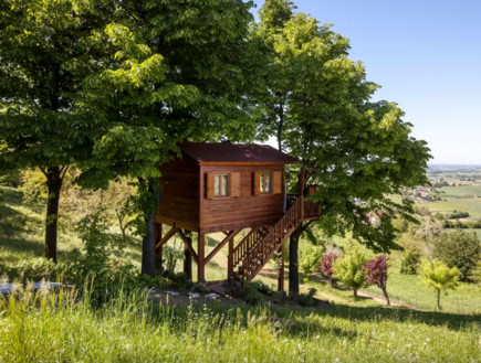 בית עץ באיטליה (צילום: Airbnb)