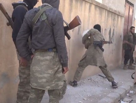 דאעש בקובני (צילום: יוטיוב)