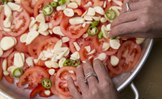 דג מרוקאי בפיתה - הקוסם