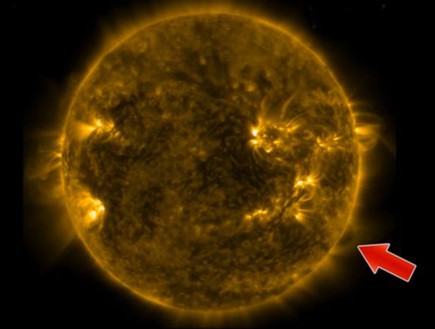 כדור סביב השמש (צילום: יוטיוב)