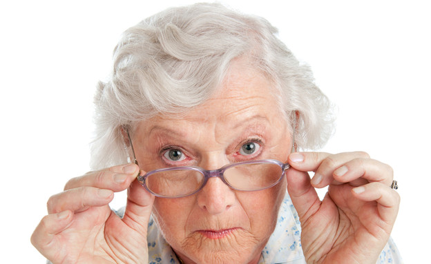 אישה מבוגרת כועסת, פולנייה (צילום: ShutterStock)