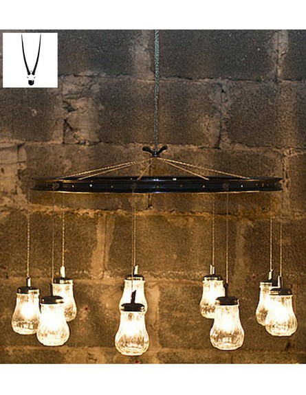 מנורת תקרה גלגל אופנים וצנצנות סוכר וינטאג (צילום: Studio ORYX)