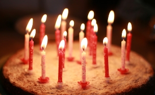עוגת יום הולדת (צילום: Vanilla Ice Cream, Flickr)
