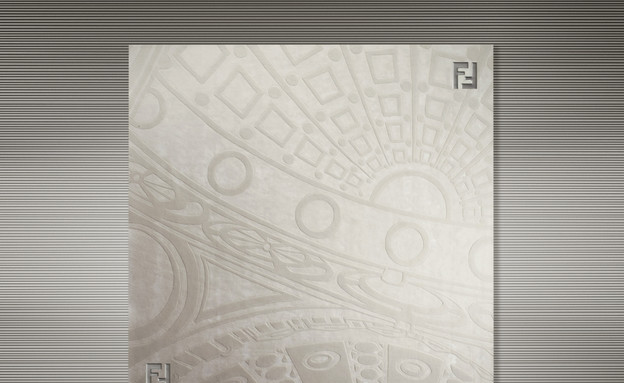 הכי יקרים10,שטיח מבית המותג Fendiבפיטרו הכט, מחיר- החל מ-46 אלף שח (צילום: סטודיו fendi)