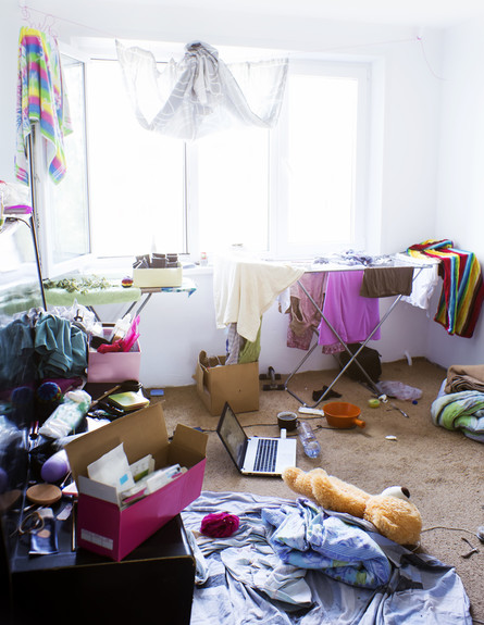 דייט בבית,חדר מבולגן,ג (צילום: Shutterstock)