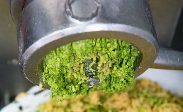 הכנת פלאפל הכנת פלאפל