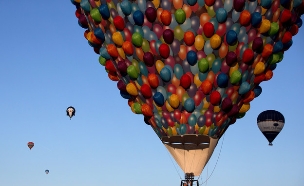 כדור פורח (צילום: Matt Cardy, GettyImages IL)