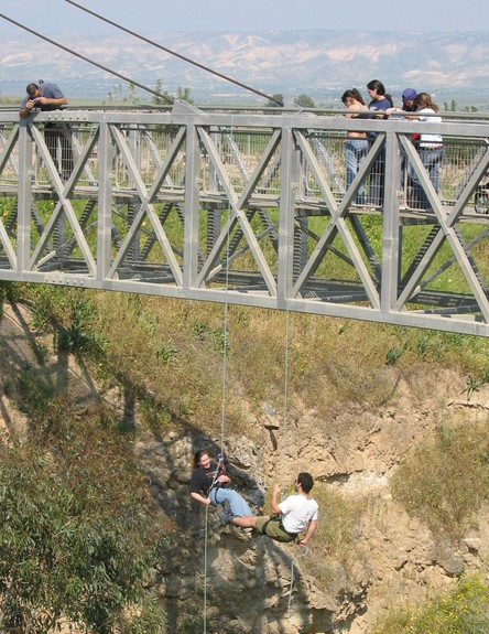 קניון הבזלת סנפלינג (צילום: עמותת הצפון הקרוב)