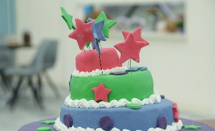 עוגת יום הולדת - שכבות שוקולד (צילום: דניאל בר און, בייק אוף ישראל)