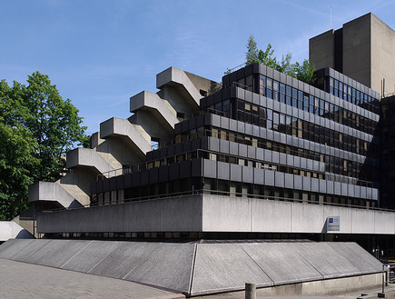 אוניברסיטת לונדון לחינוך (צילום: ויקיפדיה)