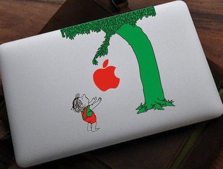 קייס למק בוק העץ הנדיב (צילום: macbookdecal.com)