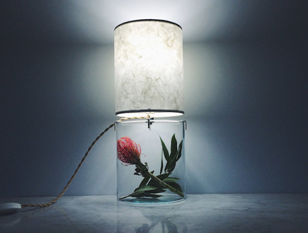 מנורה עם תחתית (צילום: SHare Studios)