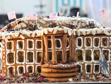 עוגת ג'ינג'ר - הבית הלבן (צילום: דניאל בר און, בייק אוף ישראל)