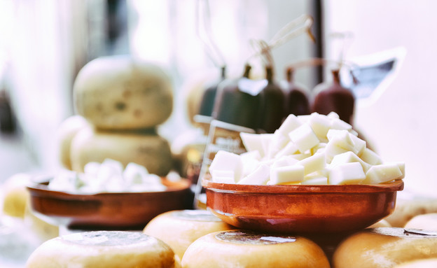 חנות גבינות באמסטרדם