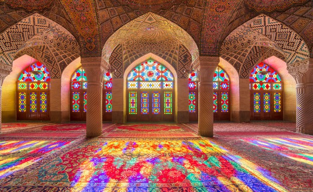 המסגד הוורוד, איראן (צילום: Alexander Mazurkevich, Shutterstock)