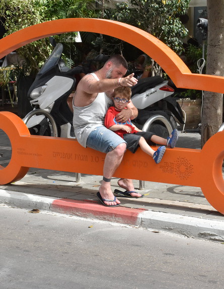 אסף גרניט (צילום: צ'ינו פפראצי)