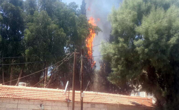 השריפה בבאר שבע (צילום: כיבוי אש נגב)