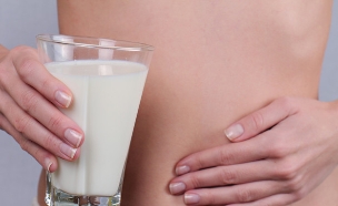 נגד חלב (צילום: Albina Glisic, Shutterstock)
