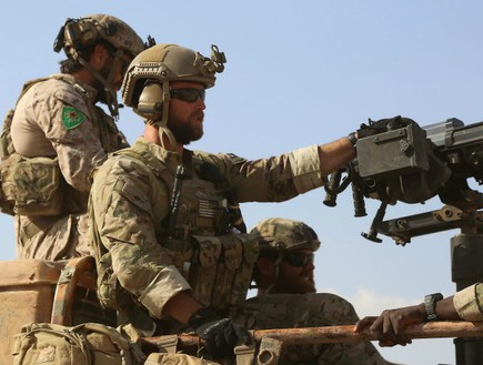 כוחות הקומנדו שנלחמים בדאעש (צילום: alwaght.com)
