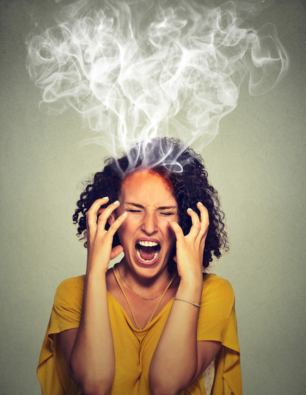אישה כועסת (צילום: pathdoc, Shutterstock)