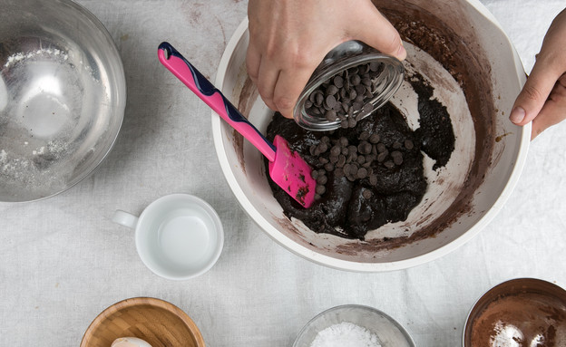 מוסיפים שוקולד צ'יפס