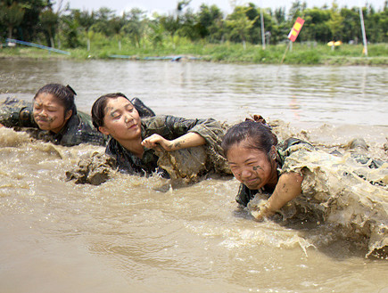 אימון נשים בסין (צילום: VCG, GettyImages IL)