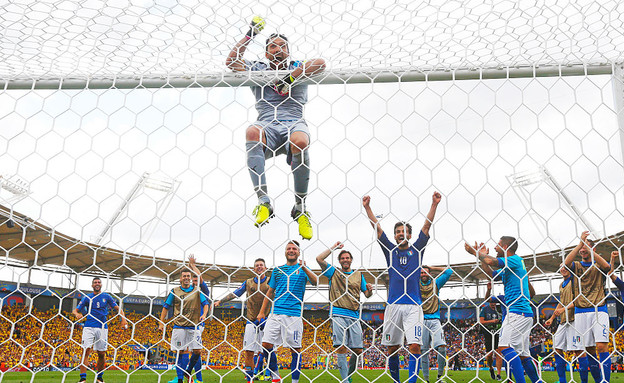 איטליה מעל כולם (תמונת AVI: Dean Mouhtaropoulos, GettyImages IL)