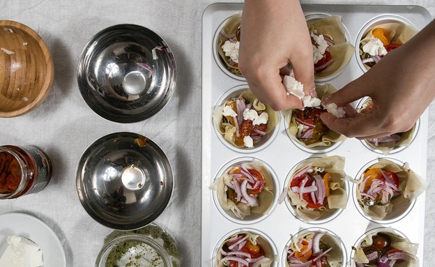 מאפים אישיים של גבינה וירקות