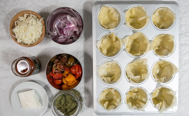 מאפים אישיים של גבינה וירקות