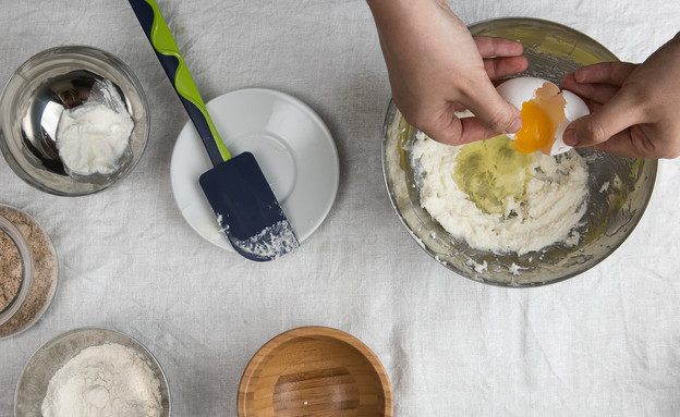 עוגת שזיפים עם קראמבל