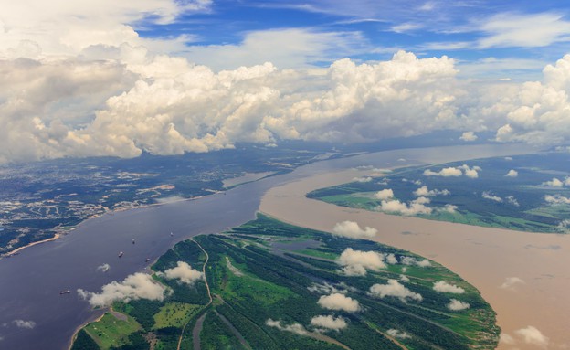 מפגש הנהרות באמזונס (צילום: Marcos Amend. Shutterstock)