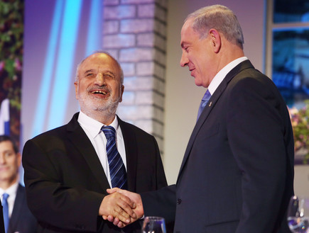 ארז ביטון מקבל את פרס ישראל מראש הממשלה באפריל 201 (צילום: גילי יוחנן לפלאש 90)