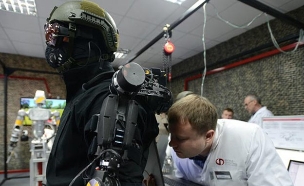 הרובוט של רוסיה (צילום: RT)