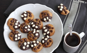 עוגיות חמאת בוטנים ושוקולד (צילום: ענבל לביא, אוכל טוב)