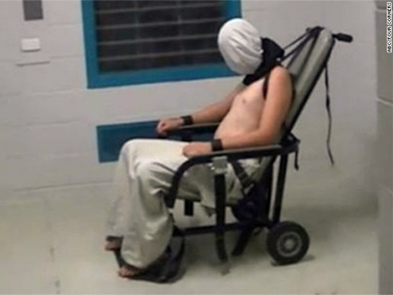 עונו כמו בגוואנטנמו (צילום: מתוך התחקיר של ABC אוסטרליה)
