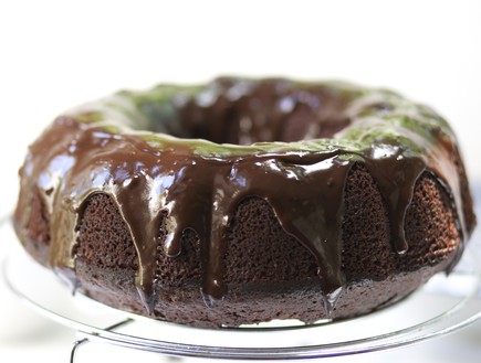 עוגת שוקולד פרווה  (צילום: קרן אגם, mako אוכל)