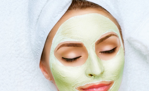 מסכת פנים מאבוקדו מסכת פנים מאבוקדו