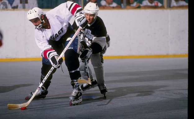 הוקי רולר - בברצלונה 92 ניסו וגילו שזה לא משהו הוקי רולר - בברצלונה 92 ניסו וגילו שזה לא משהו