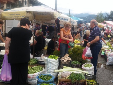 השוק בבטומי (צילום:  שמעון איפרגן)