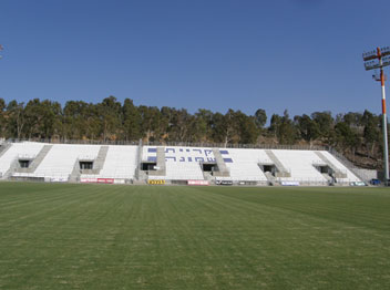 האצטדיון בקרית שמונה (צילום: ספורט 5)