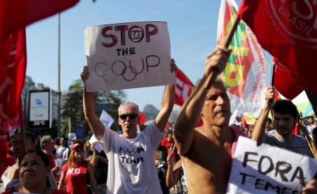 גם ביום החגיגי: הפגנות בברזיל נגד המשחקי