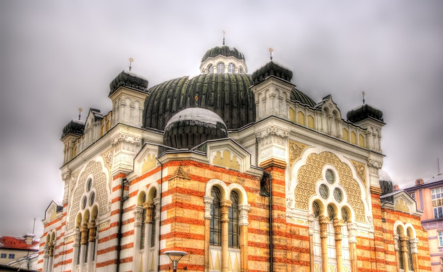 בתי כנסת יפים, בית הכנסת בסופיה, הגדול במזרח אירופה (צילום: Shutterstock)