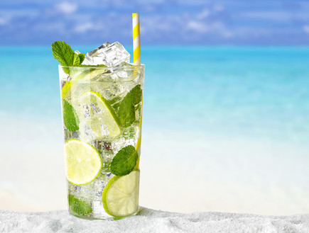 משקה צונן משקה צונן